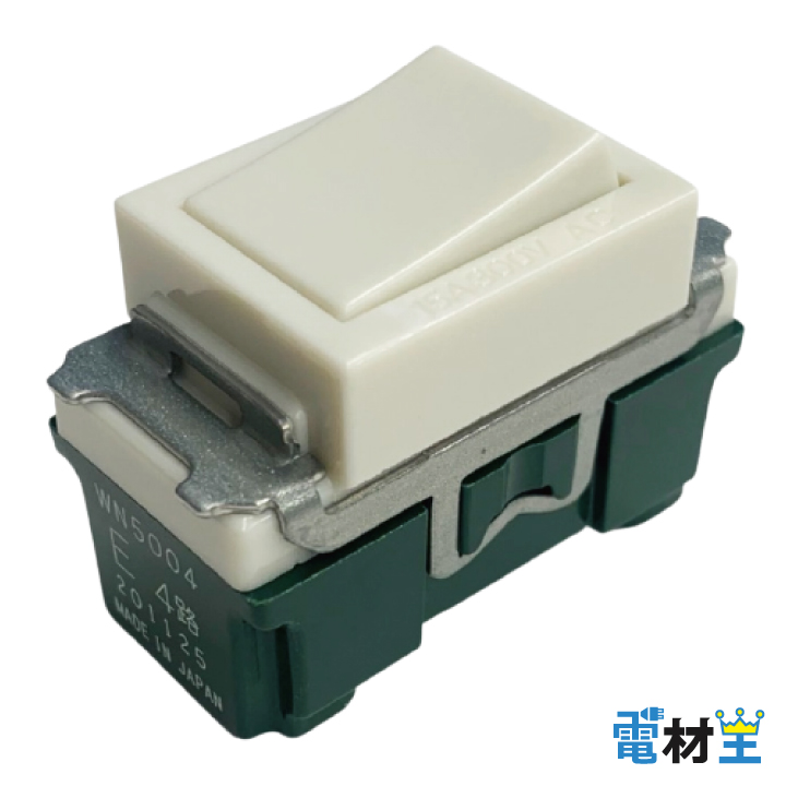 WN5004 埋込スイッチ E 4路 Panasonicの画像