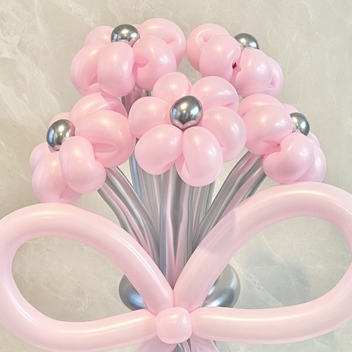 silver×pink balloon bouquetの画像