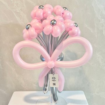 silver×pink balloon bouquetの画像