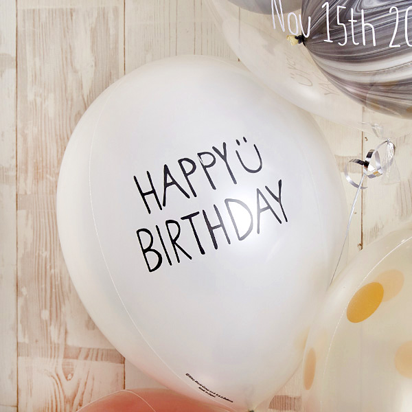 ローズピンク×シルバーの個性派Happy Birthday画像