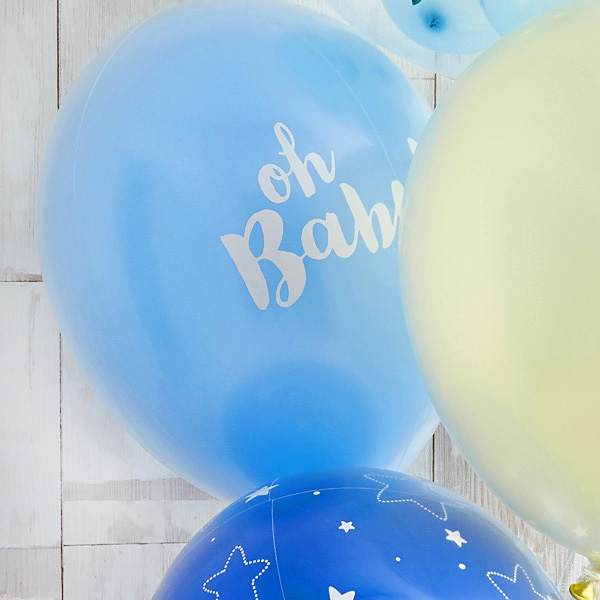 BABYバルーンでお祝いするBlue Baby Shower画像