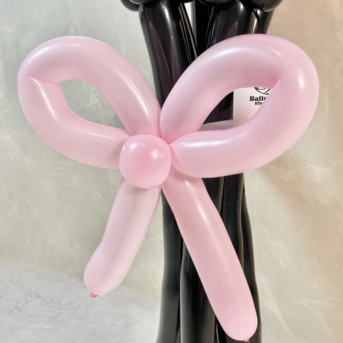 black×pink balloon bouquetの画像