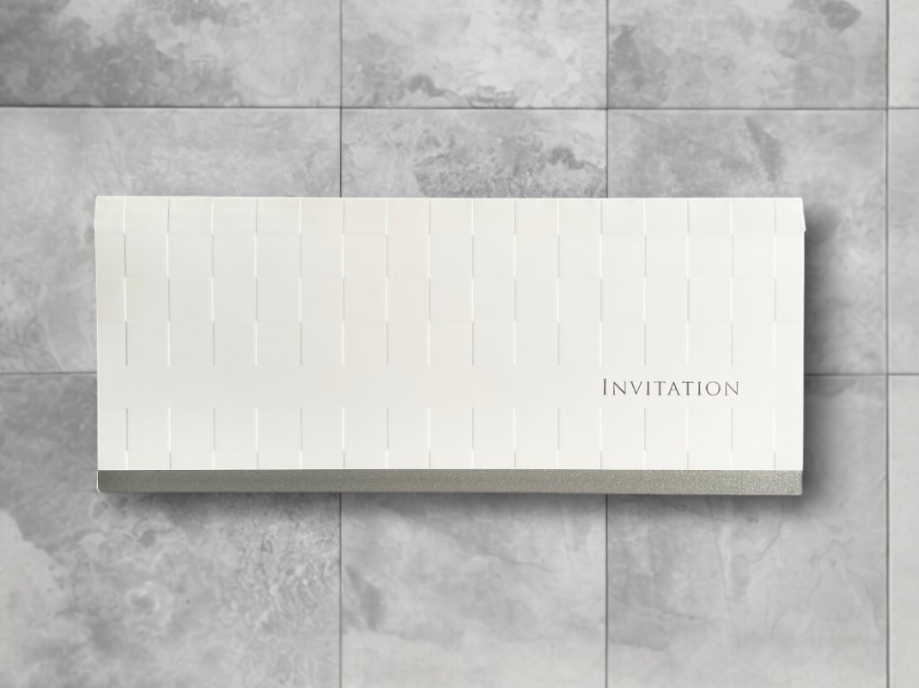 【印刷込】招待状　ルーチェの画像