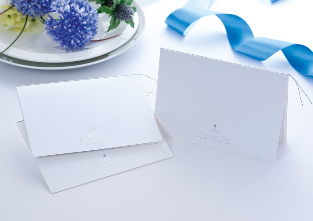 【サンプル】招待状　ティアラの画像