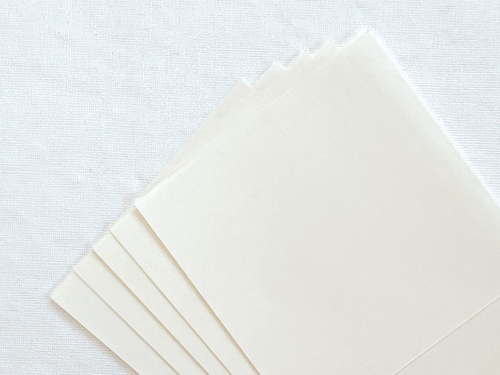 招待状　中紙用紙（クレール）の画像