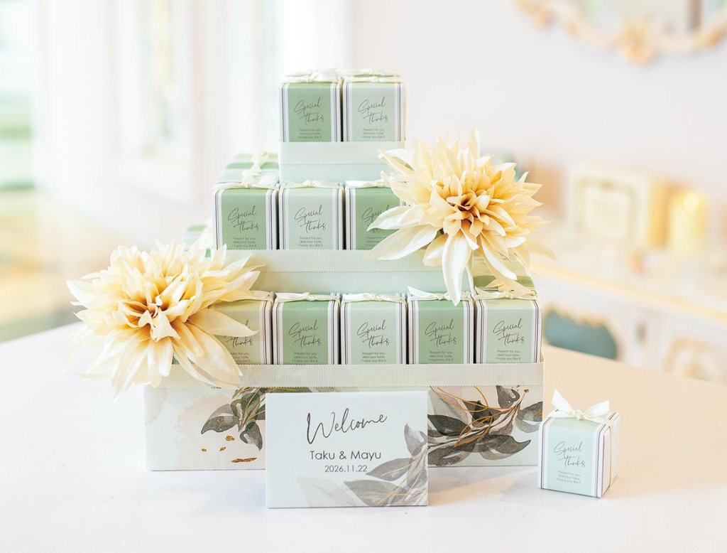 ダリアグレース（モスグリーン）34個セットの画像