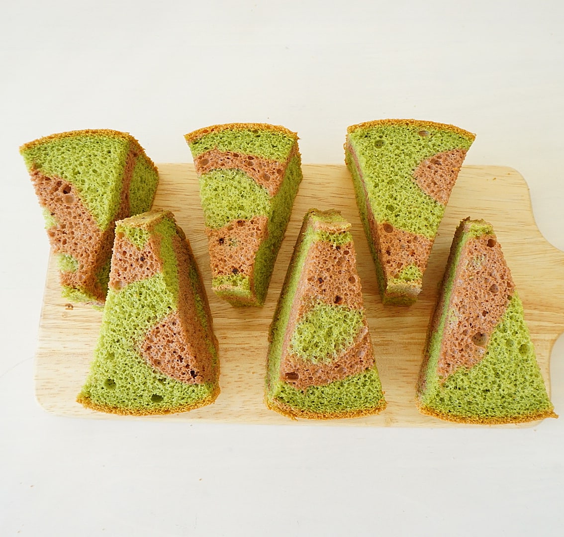 【抹茶チョコ】さんかくシフォン12個セットの画像