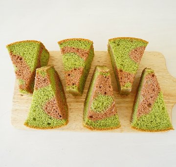 【抹茶チョコ】さんかくシフォン12個セットの画像