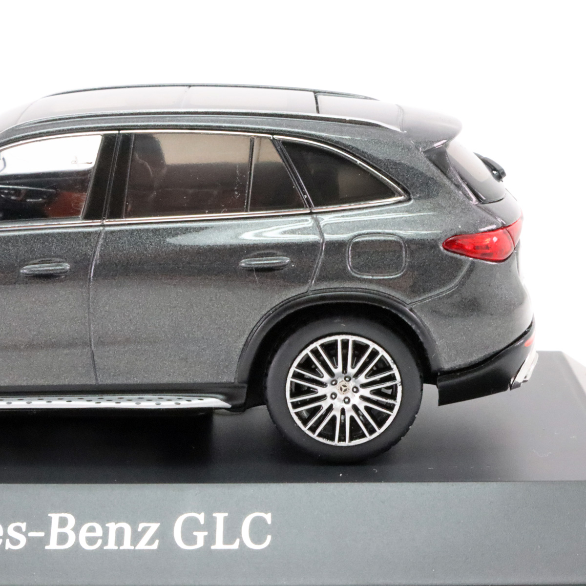 ヘルパ 1/43 メルセデス ベンツ GLCクラス X254 2022年 モデルカー / グラファイトグレーメット画像