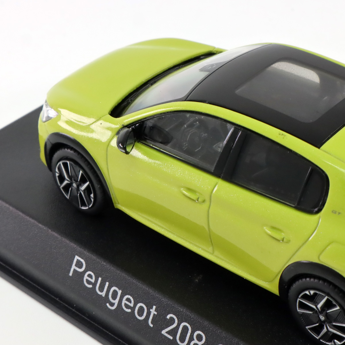 ノレブ 1/43 プジョー Peugeot 208GT 2024年 モデルカー アグエダ イエロー画像