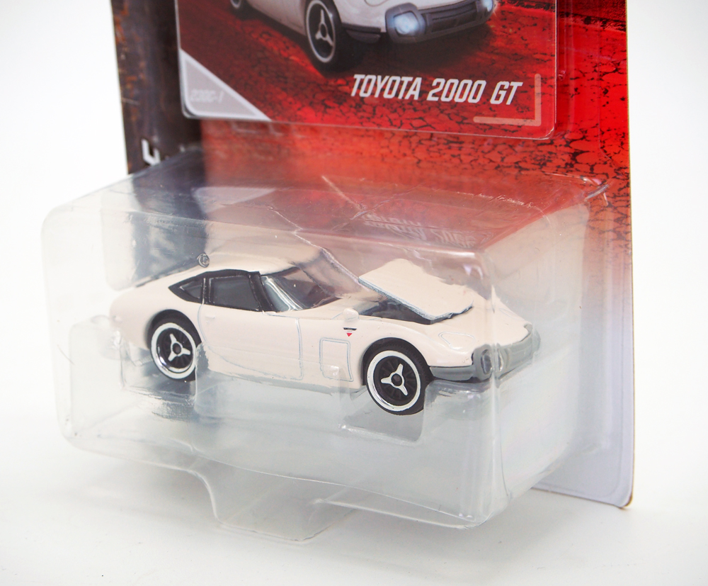 マジョレット 1/64 トヨタ 2000GT ミニカー ホワイト / コレクターズカード付画像