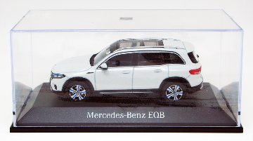 メルセデス ベンツ 1/43 EQB X243 モデルカー / デジタルホワイト画像