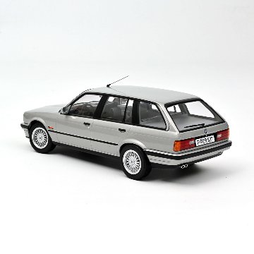 ノレブ 1/18 BMW 325i ツーリング 1991年 シルバー モデルカー画像