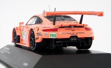 イクソ 1/43 ポルシェ 911 RSR #92 優勝 LMGTE-Pro クラス ピンク ピッグ ル・マン24時間 モデルカー画像