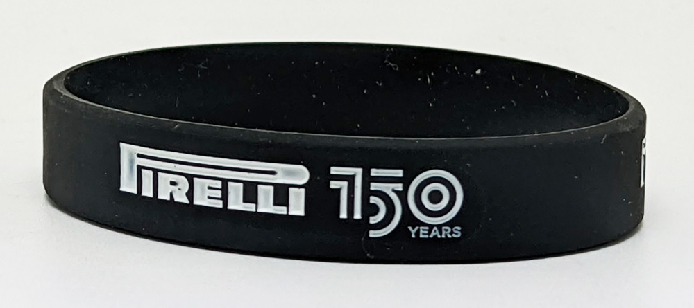 ピレリ Pirelli 150周年記念 タイヤコンパウンド ブレスレット 3色セット画像