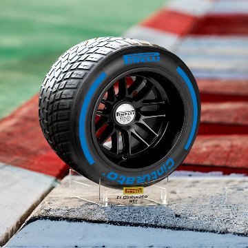 ピレリ Pirelli 150周年記念 1/2スケール 2022年仕様 ディスプレイ用 タイヤ / ブルー画像