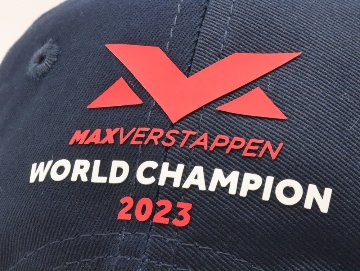 【キッズ】 2023 マックス フェルスタッペン ワールド チャンピオン 記念 キャップ画像