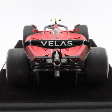 ルックスマート 1/18 スクーデリア フェラーリ F1-75 2022年 イギリスGP ウィナー カルロス サインツ モデルカー画像