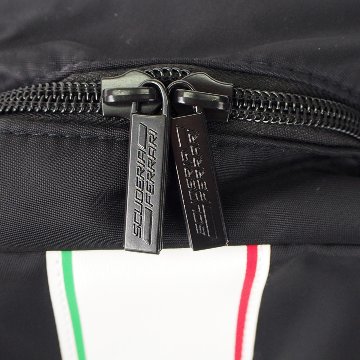 スクーデリア フェラーリ レーシング USBコネクタ付き バックパック / ブラック画像