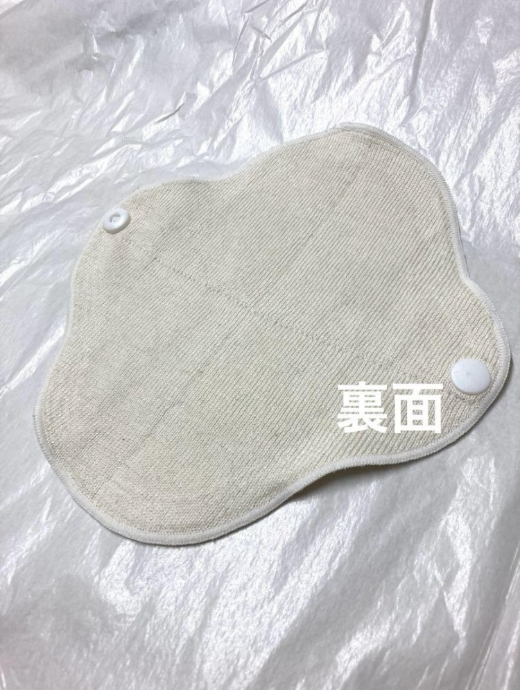 【ハンドメイド】シルク・オーガニックコットン素材の布ナプキン・キナリ5枚組の画像