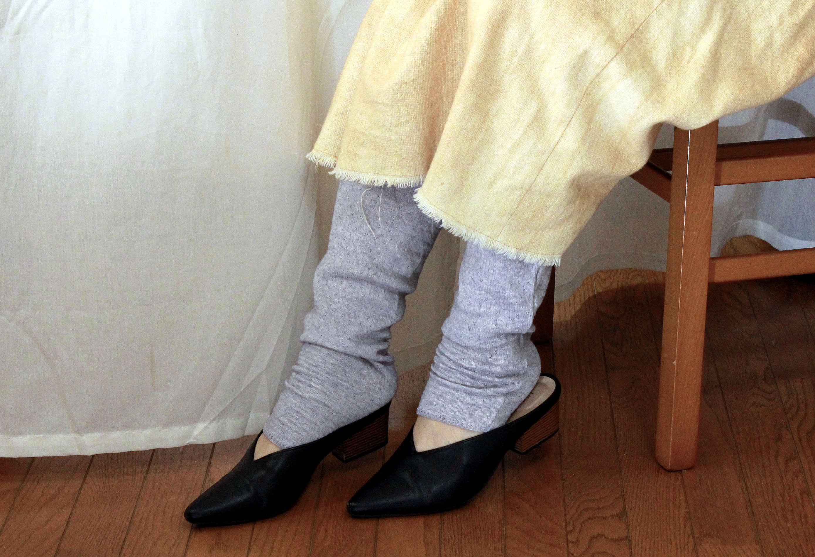 ＊受注生産 12分丈レギンス ミルクレーズン 肌側シルク１００％ 外側 綿100% ゆったり 柔らかレギンスの画像