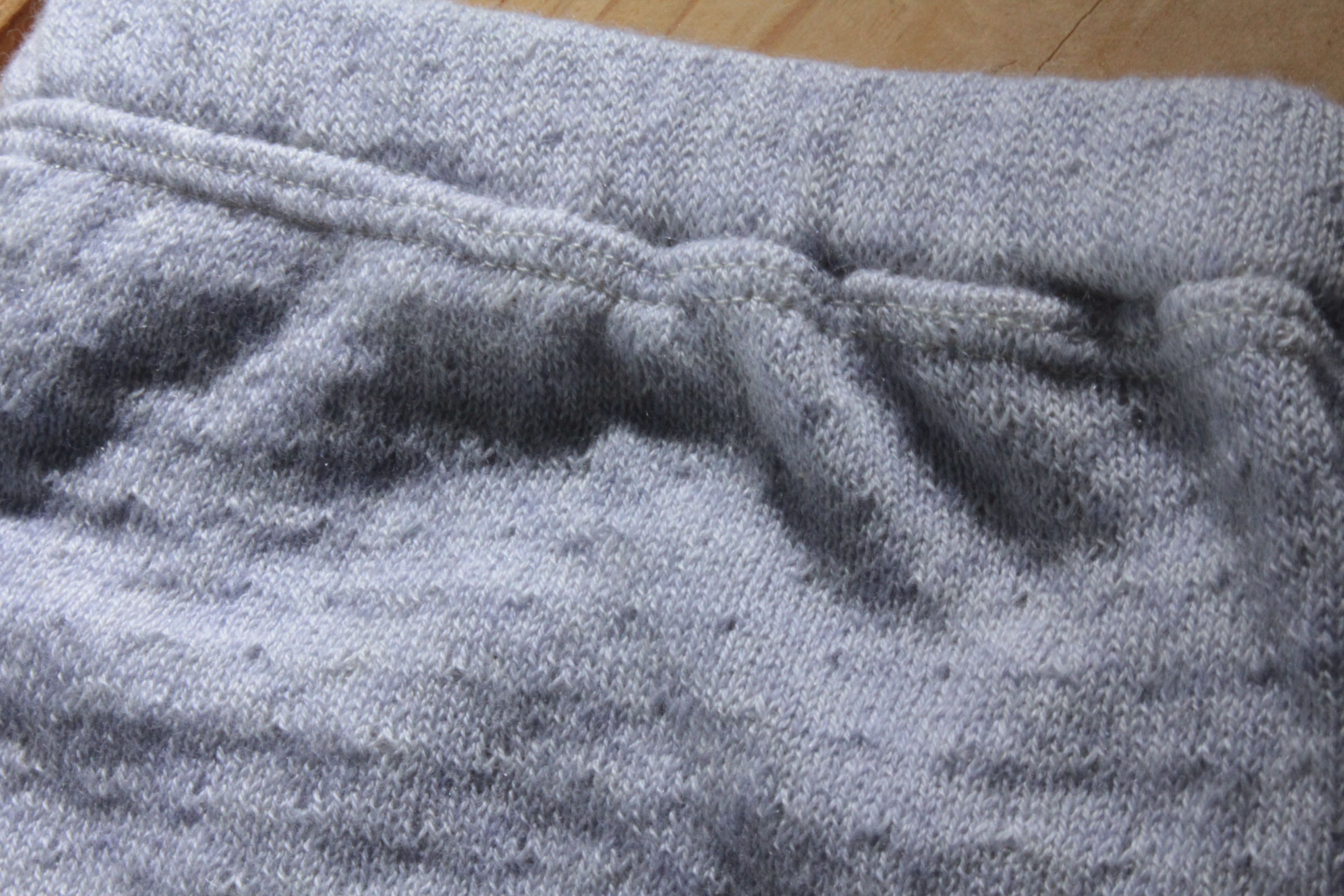 ＊受注生産 12分丈レギンス ミルクレーズン 肌側シルク１００％ 外側 綿100% ゆったり 柔らかレギンスの画像