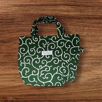 唐草模様 バッグ セット 和柄 ハンドバッグ ミニバッグ バッグインバッグ ハンドメイド 和風 グリーン レディース ランチバッグ 小物入れ サブバッグ 親子バッグ 和装 普段使い おしゃれの画像