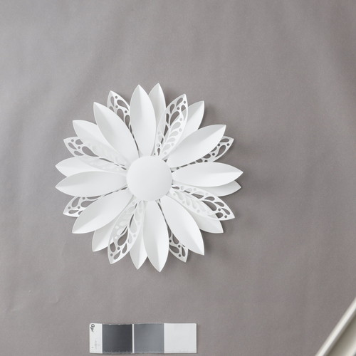 LIMEXガーベラコラージュM【ホワイト】の画像