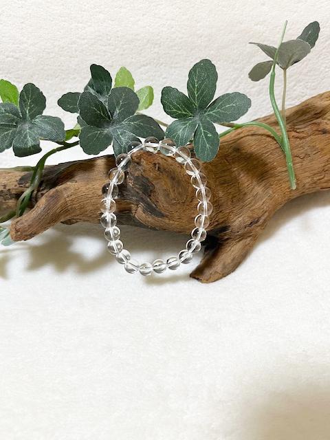 水晶８ミリ（AAA)シンプルブレスの画像