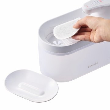 エレコム　ペット用バッテリー内蔵コードレス自動給水器　サイレントアクア PET-WD03WHの画像