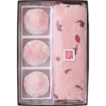新杵堂　桜ふわふわ・苺ムース大福セット 1745430の画像