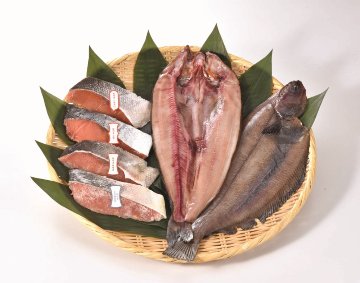 【北海道直送】 ユートピア知床 知床詰合せセットG 【全国送料込】(沖縄・離島除く)の画像