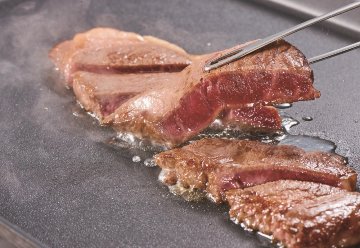 【北海道直送】 大金畜産 北海道産熟成牛 サーロインステーキ用 300ｇ 【全国送料込】(沖縄・離島除く)の画像