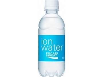 【ケース販売】ポカリスエット イオンウォーターＰ３００ｍｌ ×24 【全国送料無料】(一部地域別途)・まとめ買い・防災備蓄にも最適の画像