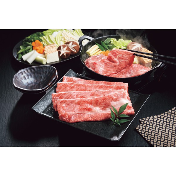 2026年お歳暮特別企画 国産黒毛和牛肩ロースすき焼き用（笠原将弘監修すき焼きのたれ付） 【全国送料無料】(沖縄・離島は別途)の画像