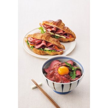 2026年お歳暮特別企画 「賛否両論」＆「田崎真也セレクション」ローストビーフギフト  ＳＹＷ－５５Ｒ 【全国送料無料】(沖縄・離島は別途)の画像
