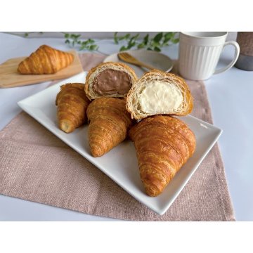 2026年お歳暮特別企画 蔵家　至福のクリームクロワッサン（８個） 【全国送料無料】(沖縄・離島は別途)の画像