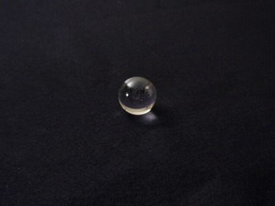 水晶玉　直径30mmの画像
