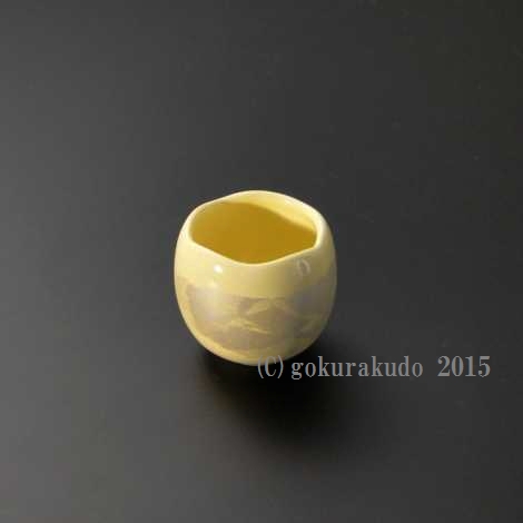 モダン仏壇向け　湯飲み 　『ほのか』イエローの画像
