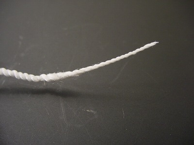 数珠用中糸 先端加工済み 1m（白）4.5号 画像