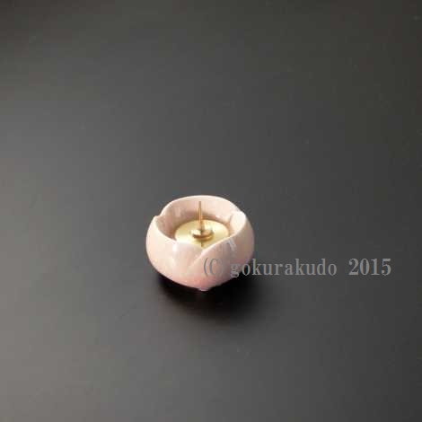 モダン仏壇向けローソク立 『やわらぎ』さくらの画像