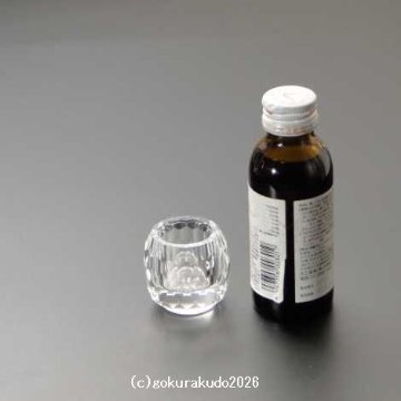 クリスタルガラス具足セットの湯飲み、のみ の画像