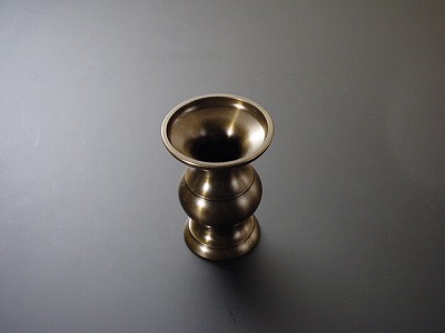 丸型花立て（色付き）　3寸 の画像