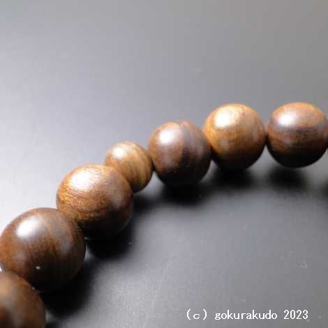 数珠ブレス（縞）栴檀（せんだん）11mm玉画像