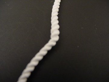 数珠用中糸  1mあたり（白）3号 画像
