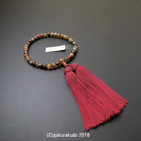 数珠 女性用 総赤苔メノウ 正絹頭房（エンジ色）の画像
