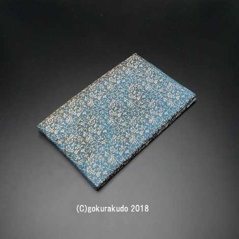 数珠袋 古渡り緞子 両袋珠入れ(中)１番 牡丹唐草ビニールカバー付ハーフサイズの画像