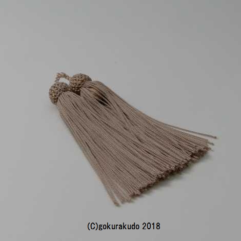 正絹頭付き房軸付き（26番、 抑えたピンク色）2.5匁の画像