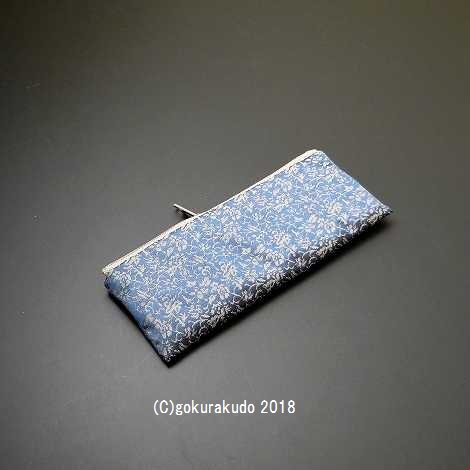 古渡り緞子 横長小型数珠袋（数珠入れ）１.牡丹唐草の画像