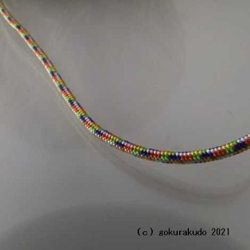 数珠用正絹紐41番(ベージュがかった明るいグレー地に多種類の色混じり)1ｍ当たり 画像